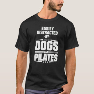 Lättspridd av Hundar och pilater T Shirt