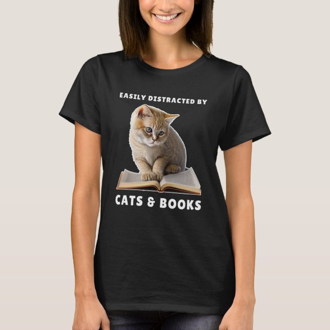Lättspridd av Katt och Bokar Cat Bok Klubb T Shirt (Framsida)