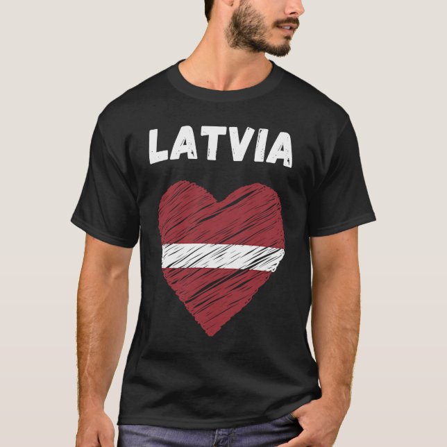 Latvia Flag Holiday Latvia Heart Latvian Flag T Shirt (Framsida)