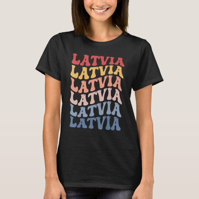 Latvia Groovy Retro Latvian T Shirt (Framsida)