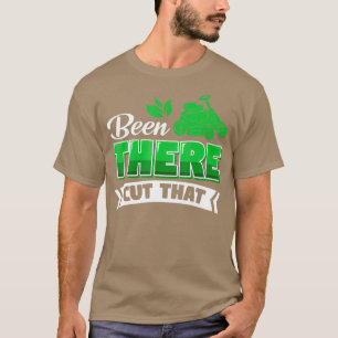 Låtvingande myggor i Gräsmatta Beer Pappa minska T Shirt
