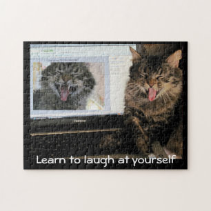 Laughing Cat Laughs at Himself Pussel