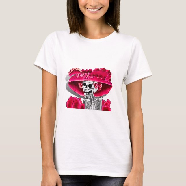Laughing Skeleton Woman in Red Bonnet Tee Shirt (Framsida)