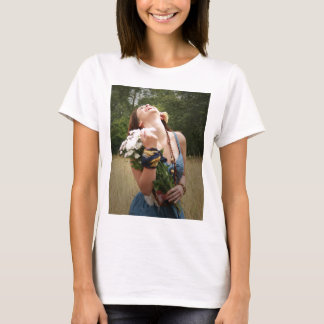 Laughteren är den bäst medicinen tee shirt