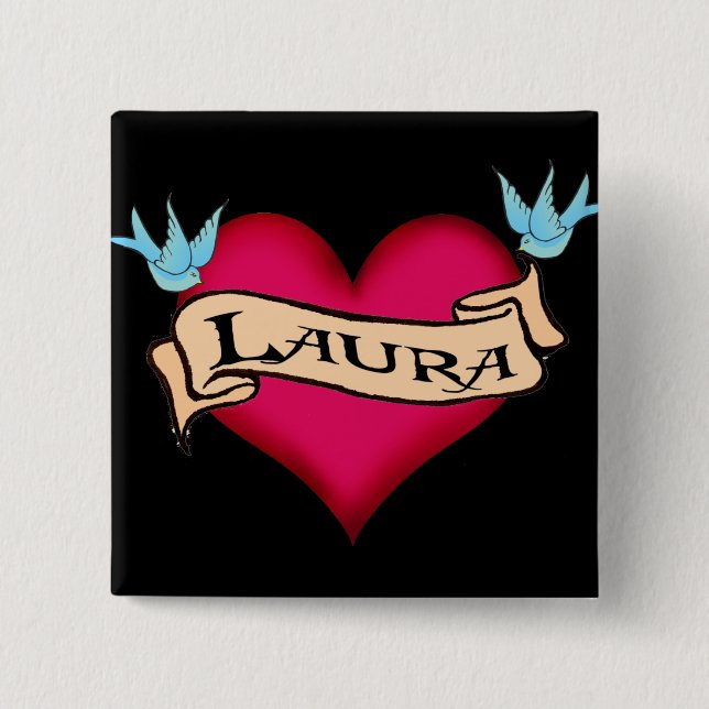 Laura - beställnings- hjärtatatueringT-tröja & Knapp (Framsida)