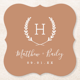 Laurel Vapensköld Bröllop Monogram Terra Cotta Underlägg Papper