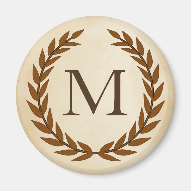 Laurel Wand on Parchment Monogram Initial me Magnet (Framsidan)