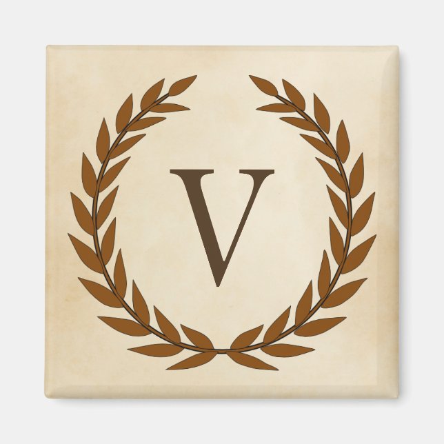 Laurel Wand on Parchment Monogram Initial V Magnet (Framsidan)