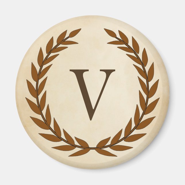 Laurel Wand on Parchment Monogram Initial V Magnet (Framsidan)