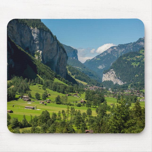 Lauterbrunnen - Bernese alperna - Schweitz Musmatta (Framsidan)