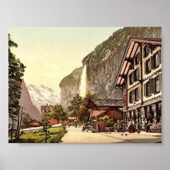 Lauterbrunnen Valley, gatuvy med Staubbach W Poster (Framsidan)
