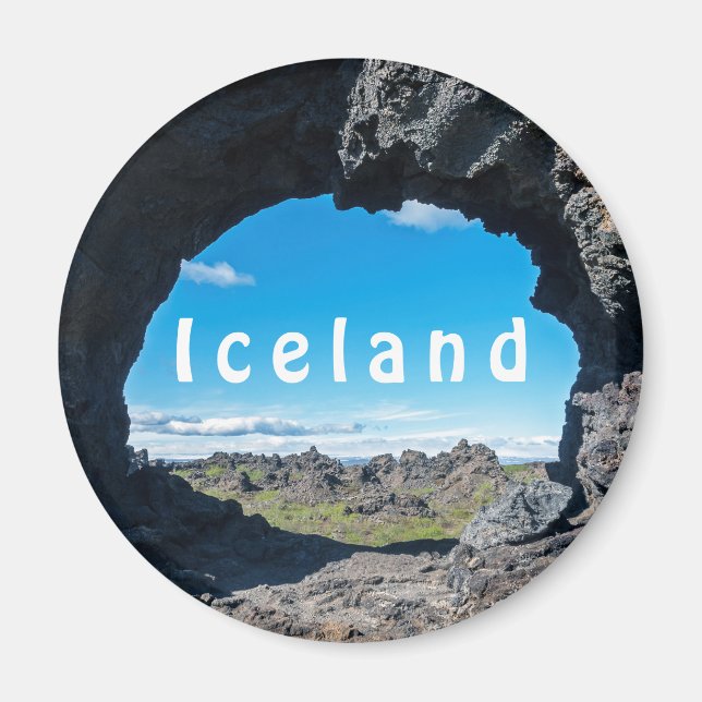 Lava-fönster vid Dimmuborgir, Myvatn area - Island Magnet (Framsidan)
