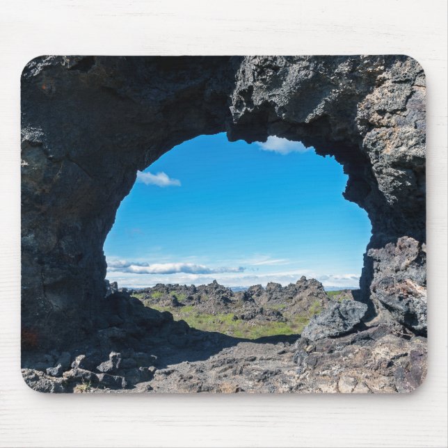 Lava-fönster vid Dimmuborgir, Myvatn area - Island Musmatta (Framsidan)