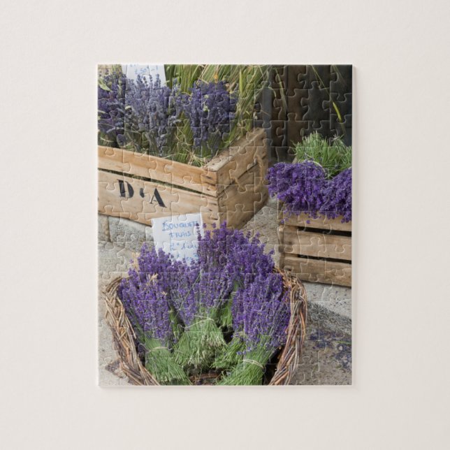 Lavendar for sale, Provence, Frankrike Pussel (Vertikal)