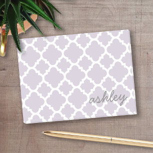 Lavendar Quatrefoil Mönster med Personlig Namn Post-it Block