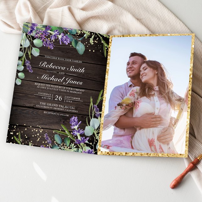 Lavendel Eukalyptus Rustik Trä QR-kod Bröllop Inbjudan (Skapare uppladdad)