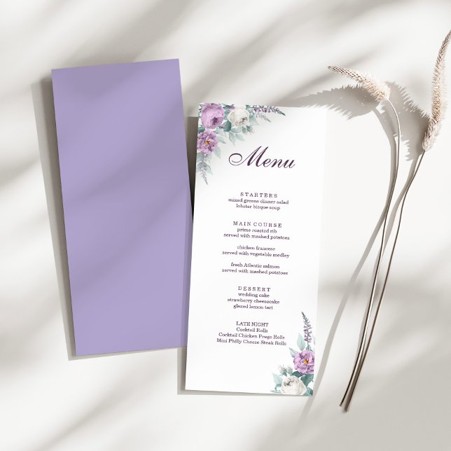 Lavendel Lila Bröllopsmeny Kort (Lavender Purple Wedding Menu Card on a sunny white dry palm leaf.)
