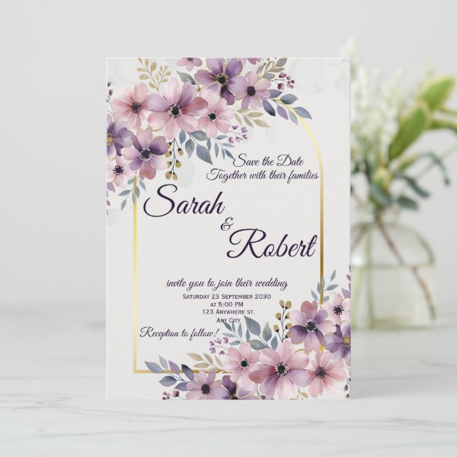 Lavendel Rödfärgad Blommig Guld Båge Bröllopsinbju Inbjudningar (Stående Fram)