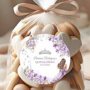 Lavendel Silver Tiara Blommig Fjäril Quinceañera Runt Klistermärke