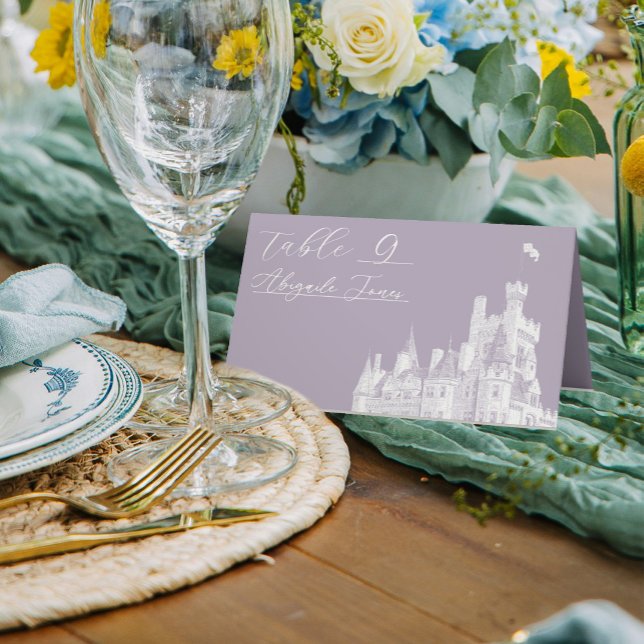 Lavendel Vintage Slott Illustration Bröllop Placeringskort (Lavender Vintage Castle Illustration Wedding Place Card)
