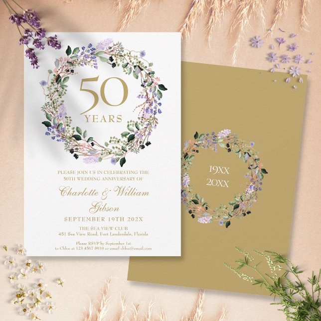 Lavendelblommig krans 50-års bröllopsdag inbjudningar (Lavender Floral Garland 50th Wedding Anniversary Invitation)