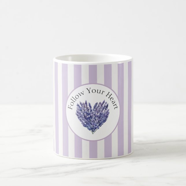 Lavendelblommor Hjärtstreck Kaffemugg (Center)