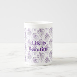 Lavendelblommor Livet är vackert Benporslin Mugg