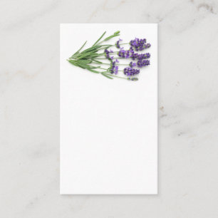 Lavendelblommor som isoleras på vitbakgrund visitkort