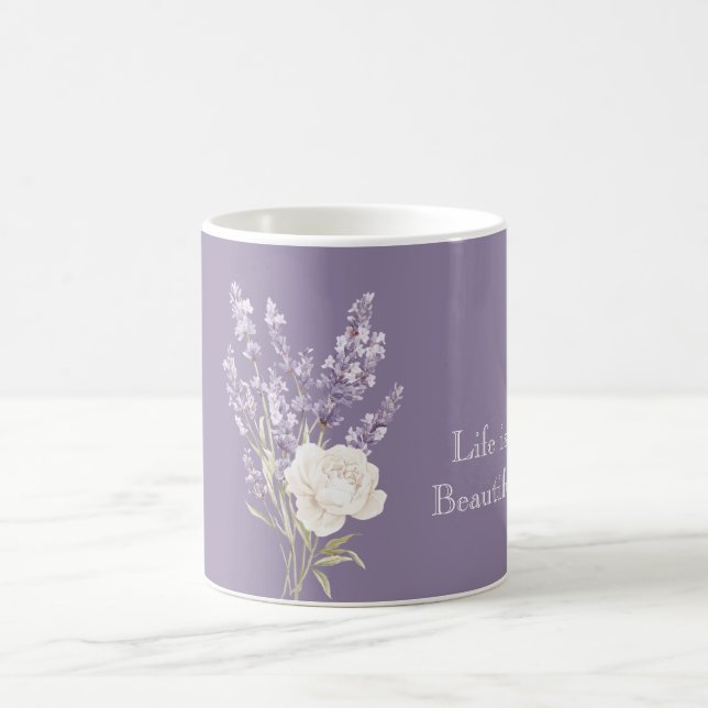 Lavendelvita blommor kaffemugg (Center)