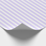 Lavender Blue and White Simple Vågrät Stripe Presentpapper<br><div class="desc">Pastel Lavender Blue och White Simple Vågrät Strepe Wrapped Papper</div>