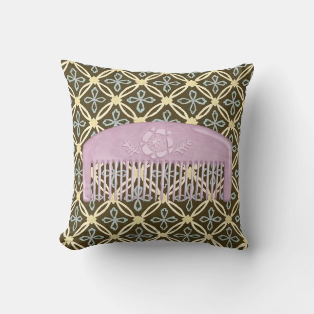 Lavender Comb på Chocolate Background Kudde (Framsida)
