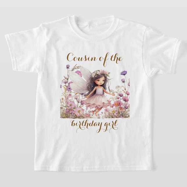 Lavender Fairy Wildblomkusen från födelsedagsflick T Shirt (Laydown)