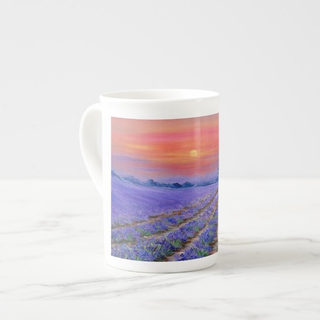 Lavender Fält vid Sunset Benporslin Mugg (Framsida vänster)