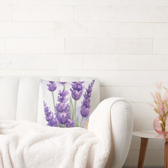 Lavender Flower Throw Pillow | Soft Purple Floral  Kudde (Soffa)