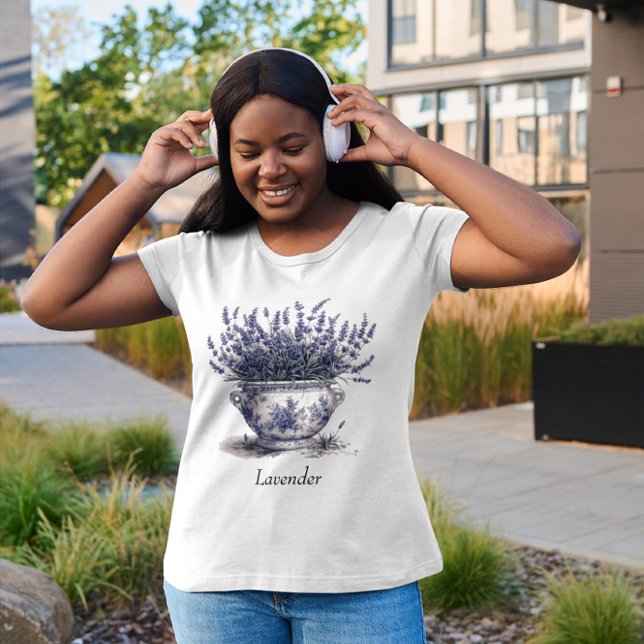 Lavender i Delft Blue, anpassade T Shirt (Skapare uppladdad)