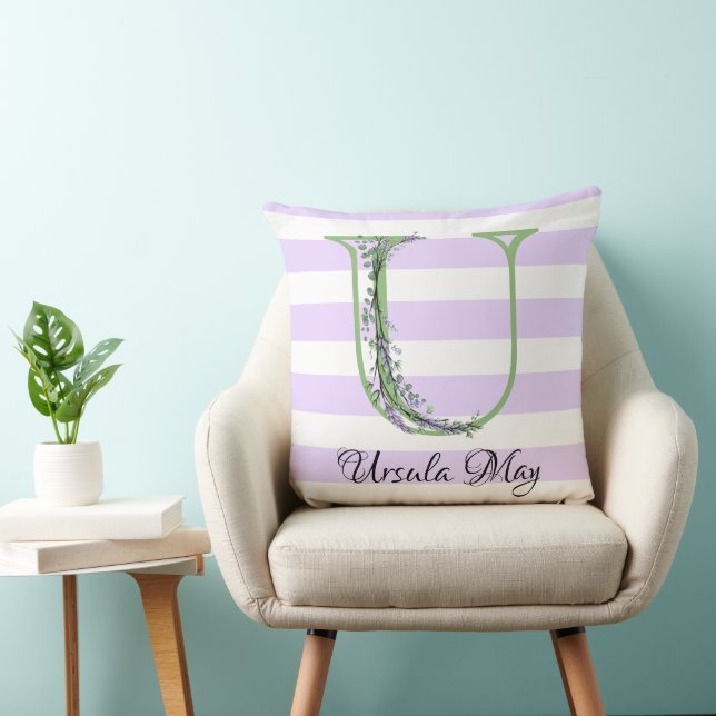 Lavender light lila white strimmor monogram kudde (Stol)