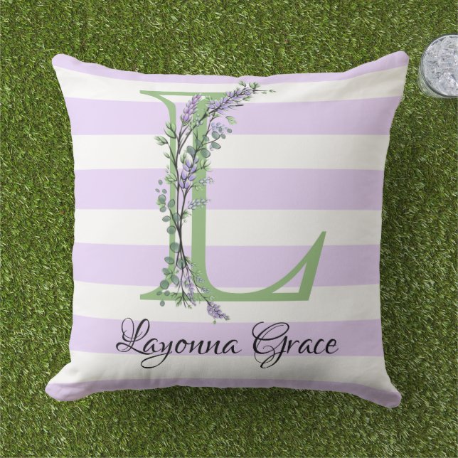 Lavender light lila white strimmor monogram kudde (Gräs)