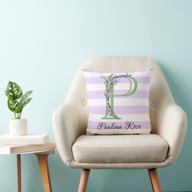 Lavender light lila white strimmor monogram kudde (Stol)