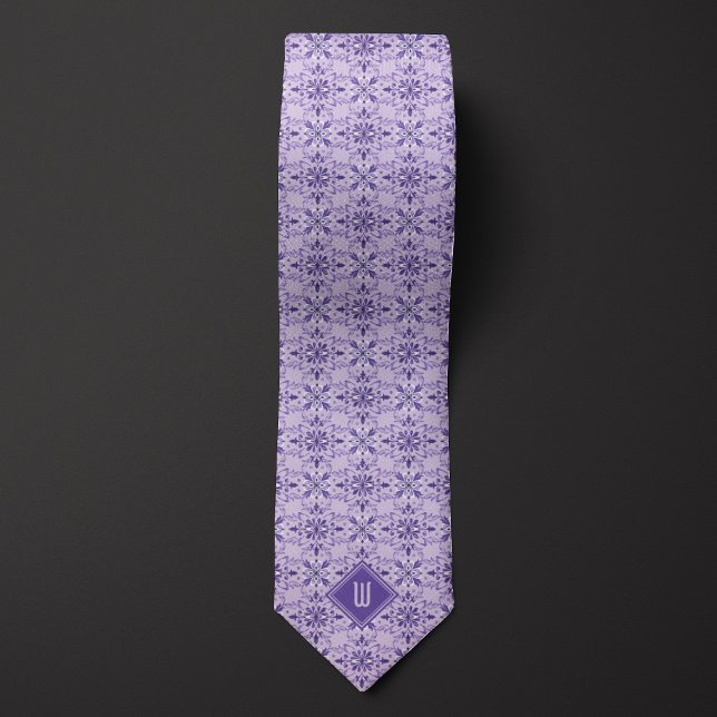 Lavender Lila Blommigt Inspired Monogram Slips (Skapare uppladdad)