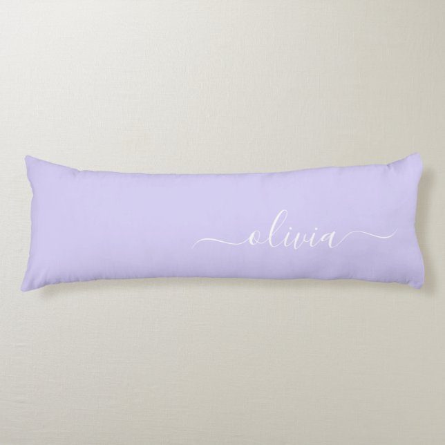 Lavender Lila Modern Script Girly Monogram Namn Kroppskudde (Framsidan)