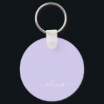 Lavender Lila Modern Script Girly Monogram Namn Nyckelring<br><div class="desc">Lavender Lila Simple Script Monogram Namn nyckelringar (Nyckelring). Det gör perfekten söt 16-årsjubileum,  bröllop,  möhippa,  årsdag,  babydusch eller bachelorette-fest för någon som glam lyxen och chic stilar i kärlek.</div>
