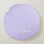 Lavender Lila Modern Script Girly Monogram Namn Rund Kudde<br><div class="desc">Lavender Lila Simple Script Monogram Namn Pouf Pillow. Kudden gör perfekten söt 16 födelsedag,  bröllop,  möhippa,  babydusch eller bachelorette-gåva till någon som dekorerar hennes rum i ro guld.</div>