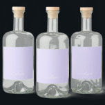 Lavender Lila Modern Script Girly Monogram Namn Spritflaskor Etikett<br><div class="desc">Lavender Lila Monogram Namn Liquor (Vodka,  Whiskey,  Gin,  Rum) Flaska-etikett. Det gör perfekten söt 16-årsjubileum,  bröllop,  möhippa,  årsdag,  babydusch eller bachelorette-fest för någon som glam lyxen och chic stilar i kärlek.</div>