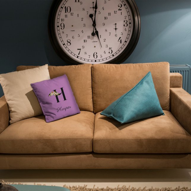 Lavender minimalistisk vattenfärg dekorativ kudde (Skapare uppladdad)