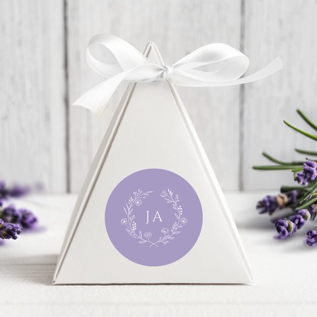 Lavender Monogram Bröllop Runt Klistermärke (Skapare uppladdad)