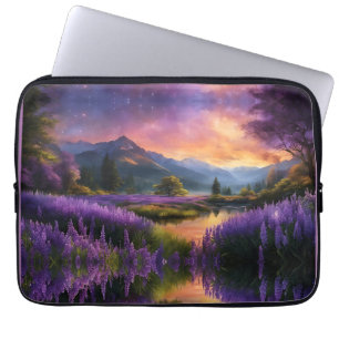 Lavender Mountain Valley vid Daybrott Laptop Fodral