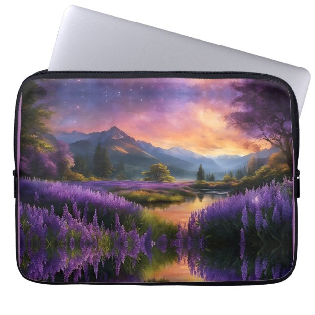 Lavender Mountain Valley vid Daybrott Laptop Fodral (Framsidan)