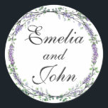 Lavender och Eucalyptus Runt Klistermärke<br><div class="desc">En elegant- och vintage som innehåller eukalyptus och lavender som är målade i romantiska vattenfärger.</div>
