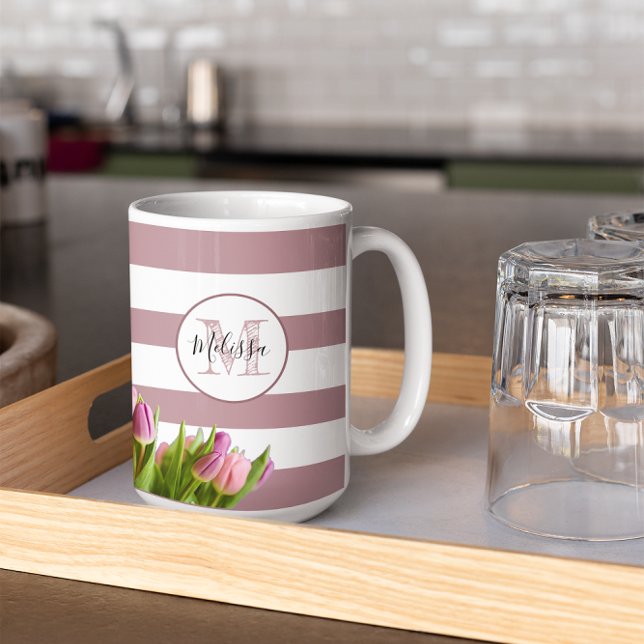 Lavender och Tulip Monogrammed Personlig Kaffemugg (Skapare uppladdad)