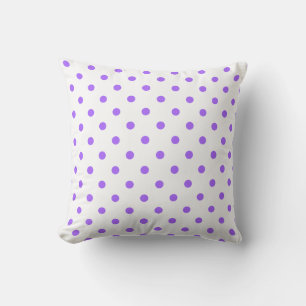 Lavender och White Polka Dot på en Pillow Kudde